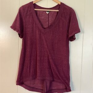 We The Free size M plumb colored semi sheer V-neck short sleeve oversized tee